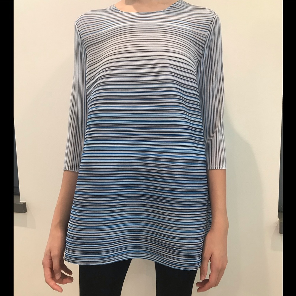 Women’s ombré folded tunic top!